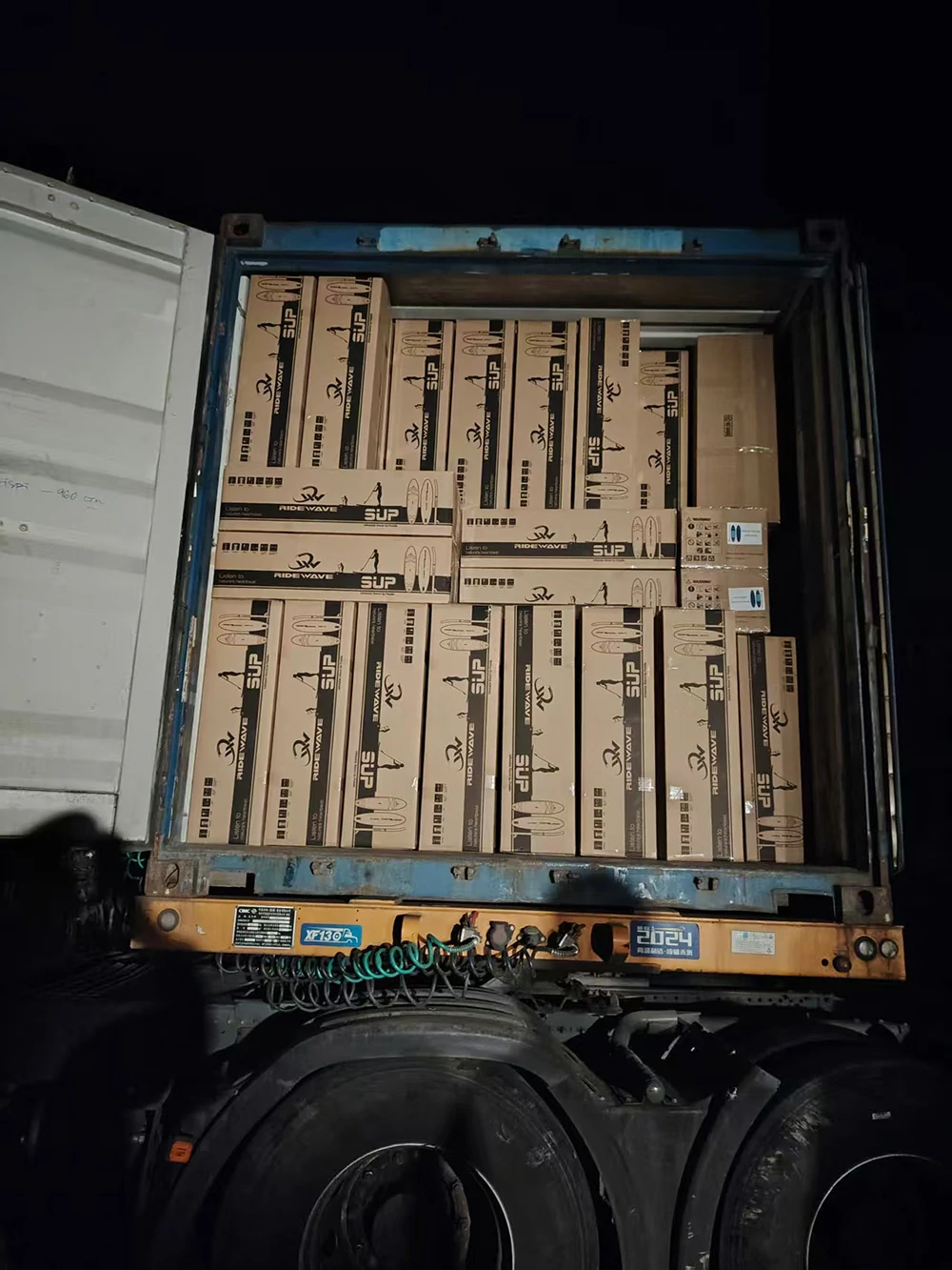 40HQ container loaded with rolled inflatable SUP wholesale cargo for Chile south america import 40HQ container loaded with rolled inflatable SUP wholesale cargo for Chile south america import